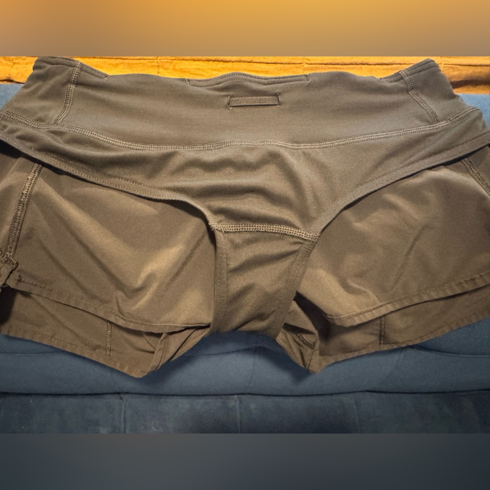 Bundle of 5 Lululemon “Speed Up” 2.5” shorts - Picture 9 of 16